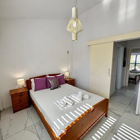 Modern 2br With Heated Hot Tub And Steps To Villa *
