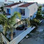 Вилла Modern 2br With Heated Hot Tub And Steps To