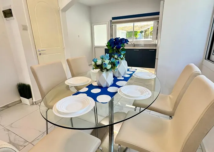 Вилла Modern 2br With Heated Hot Tub And Steps To *