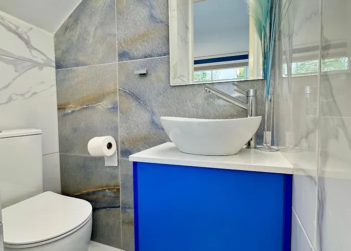 Modern 2br With Heated Hot Tub And Steps To Вилла *