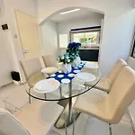 빌라 Modern 2br With Heated Hot Tub And Steps To *